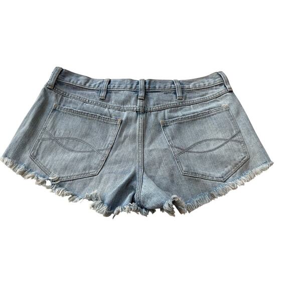 NWT Abercrombie & Fitch Women's Blue High Rise Festival Shorts Size 10 - Picture 2 of 4